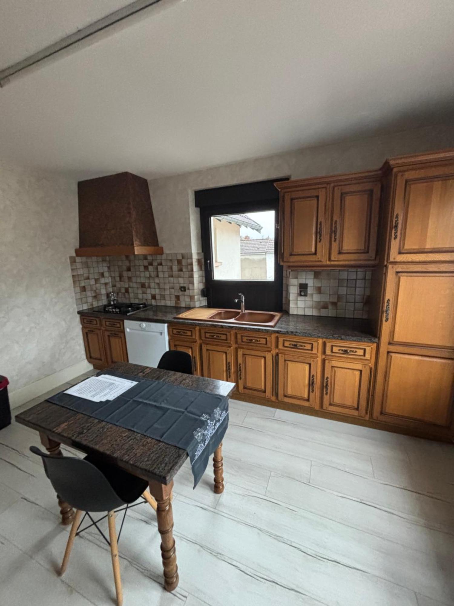 Hébergement de vacances 205 M2, 8pers Piscine, Jacuzzi, Balneo Privatifs Vagney